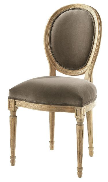 Noleggio Poltrona in velluto
Versailles a Milano
